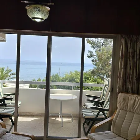 Sea Gate Apartament *